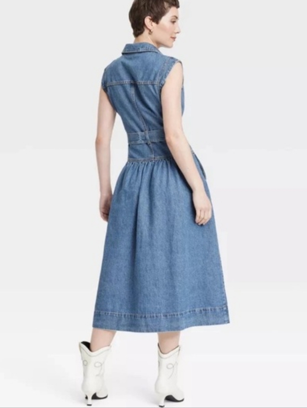 Universal Thread Denim Belted Button-Front Maxi Dress in Light Blue - Picture 5 of 7